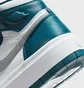 Кроссовки женские Air Jordan Wmns 1 Elevate High White/Blue DN3253-401