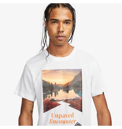 Футболка мужская Nike Trail Dri-Fit T-Shirt White FD0120-100