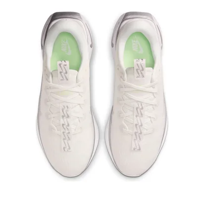 Кроссовки женские Nike Motiva Summit White DV1238-111