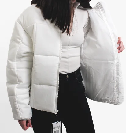 Пуховик женский Nike Nsw Esstl Thrmr Clsc Puffer White FB7672-100