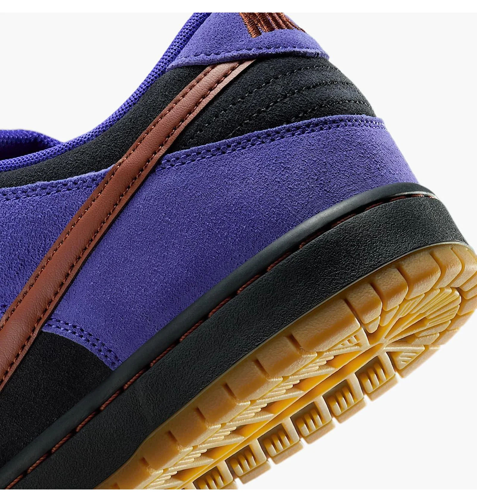 ᐉ Кросівки чоловічі Nike Sb Dunk Low Pro Violet/Black HQ1625-500