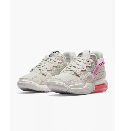 Кроссовки женские Air Jordan Womens Ma2 Sp Grey CW5992-003