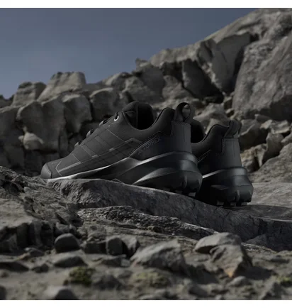 Кросівки чоловічі Adidas Terrex Skychaser Ax5 Gore-Tex Black JQ2210