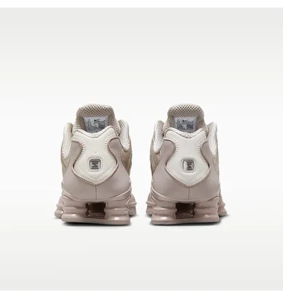 Кроссовки мужские Nike Shox T L MenS Shoes Beige AV3595-104