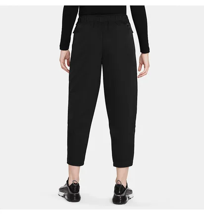 Штани жіночі Nike Sportswear Tech Pack Black DD4616-010