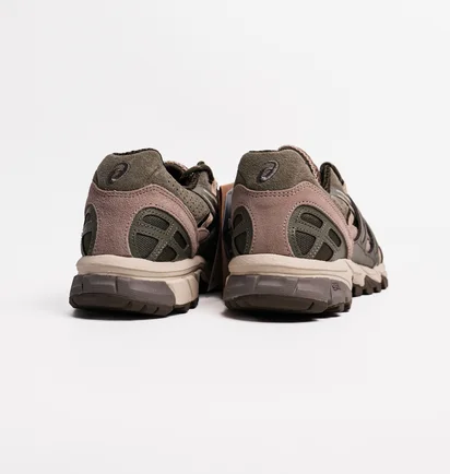 Кросівки чоловічі Asics Gel-Sonoma 15-50 Olive 1201A438-302