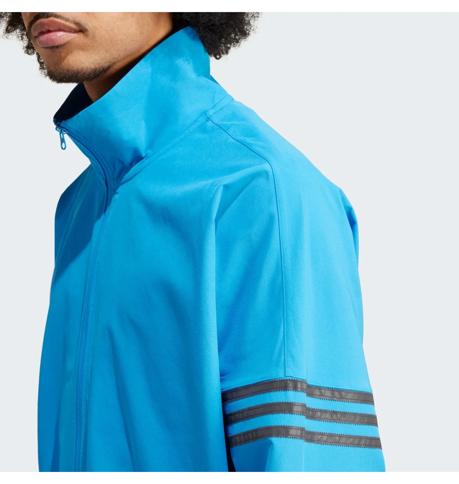 ᐉ Олимпийка мужская Adidas Street Neuclassics Light Blue IR9447