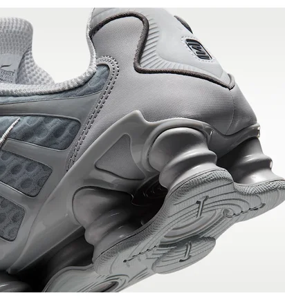 Кросівки чоловічі Nike Shox Tl Grey AV3595-015