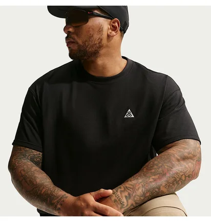 Футболка чоловіча Nike Black DC5356-010