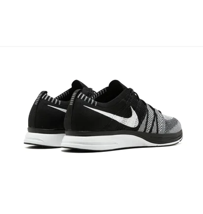 Кроссовки унисекс Nike Flyknit Trainer Black/Grey AH8396-005