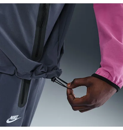 Куртка мужская Nike Sw Tech Pink/Black HM7151-437