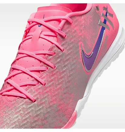 Сороконіжки дитячі Nike Zoom Mercurial Vapor 16 Academy Vini Tf Pink/Metallic IM3646-640