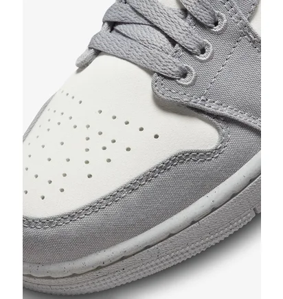 Кроссовки женские Air Jordan W 1 Low Se White/Grey DV0426-012