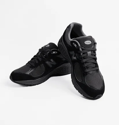Кроссовки мужские New Balance 2002 Ripstop Black U2002RTG