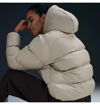 Пуховик женский Nike Sportswear Metro Puffer Therma-Fit Beige HF7898-104