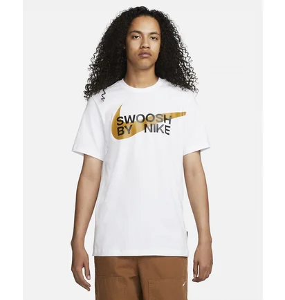 Футболка мужская Nike T-Shirt Sportswear White FD1247-100