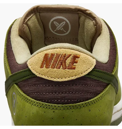Кроссовки мужские Nike Yuto Horigome X Dunk Low Sb Matcha Green HF8022-300