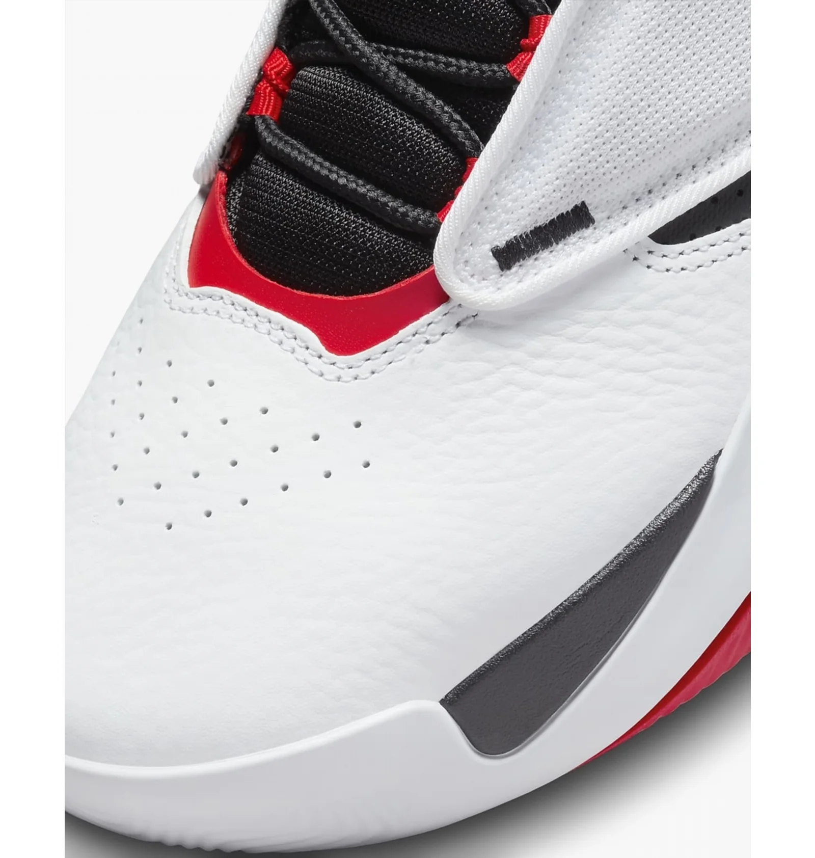 ᐉ Кросівки чоловічі Air Jordan Max Aura 4 White DN3687-106
