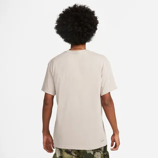 Футболка чоловіча Nike M Nsw Spu Ss Tee Beige FD1182-272