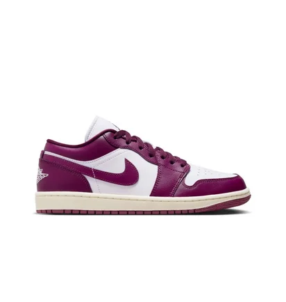 Кросівки жіночі Air Jordan 1 Low Violet/White DC0774-161