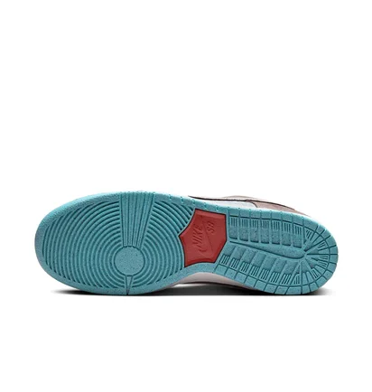 Кроссовки унисекс Nike Dunk Low Sb Brown FZ3129-200