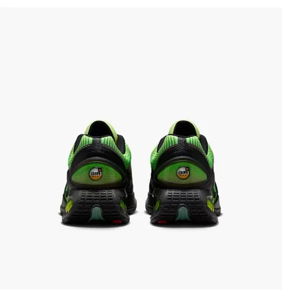 Кроссовки мужские Nike Air Max Dn MenS Shoes Green HV3521-700