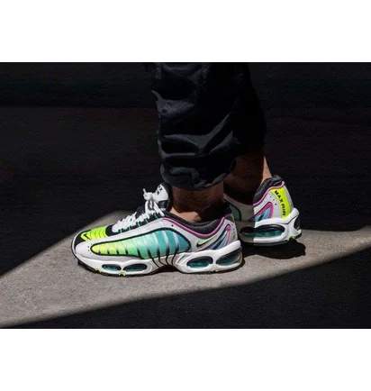 Кроссовки мужские Nike Air Max Tailwind 4 Aurora Green AQ2567-103