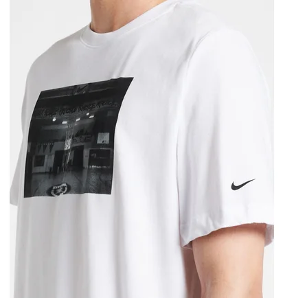 Футболка чоловіча Nike Photo Tee White Dn3041-100