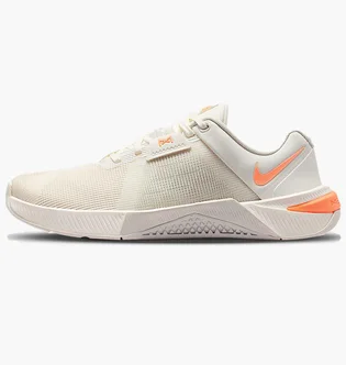 Кросівки жіночі Nike W Metcon 10 Beige HQ2620-101