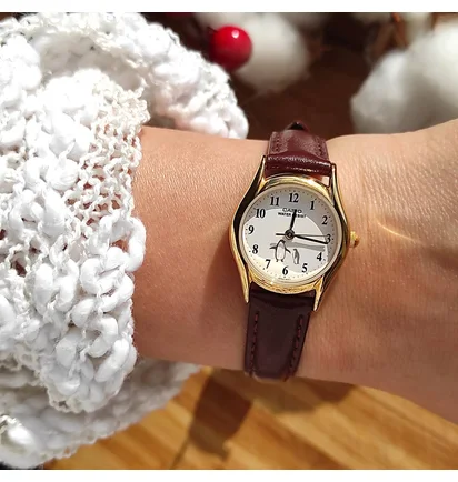 Годинник жіночий Casio LTP-1094Q-7B6