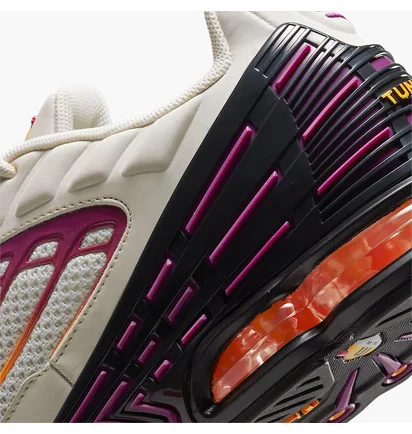Кроссовки унисекс Nike Air Max Plus 3 Beige/Multi DX2664-001