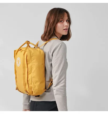 Рюкзак унисекс Fjallraven Tree-Kanken Yellow 23511.172