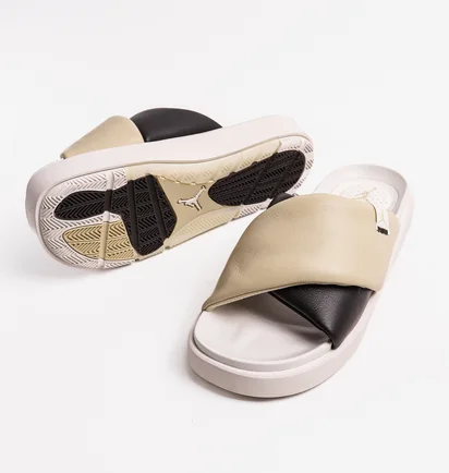 Тапочки женские Air Jordan Sophia Slide Beige DO8863-202