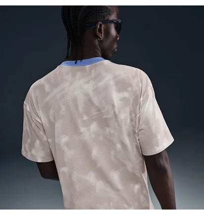 Футболка унисекс Nike Playera Max90 Beige HJ0764-133