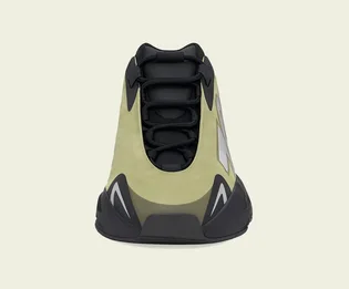 Кросівки унісекс Adidas Yeezy Boost 700 Mnvn Resin Yellow Gw9525