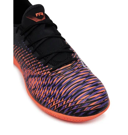 Футзалки мужские Puma Future 8 Play It Black/Multi 108379-01