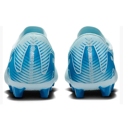 Бутсы унисекс Nike Zoom Vapor 16 Academy Ag Light Blue FQ8364-400