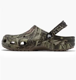 Тапочки унисекс Crocs Classic Clog Camo 12132-260