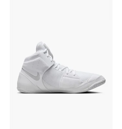 Кросівки унісекс Nike Fury Wrestling Shoes White AO2416-102