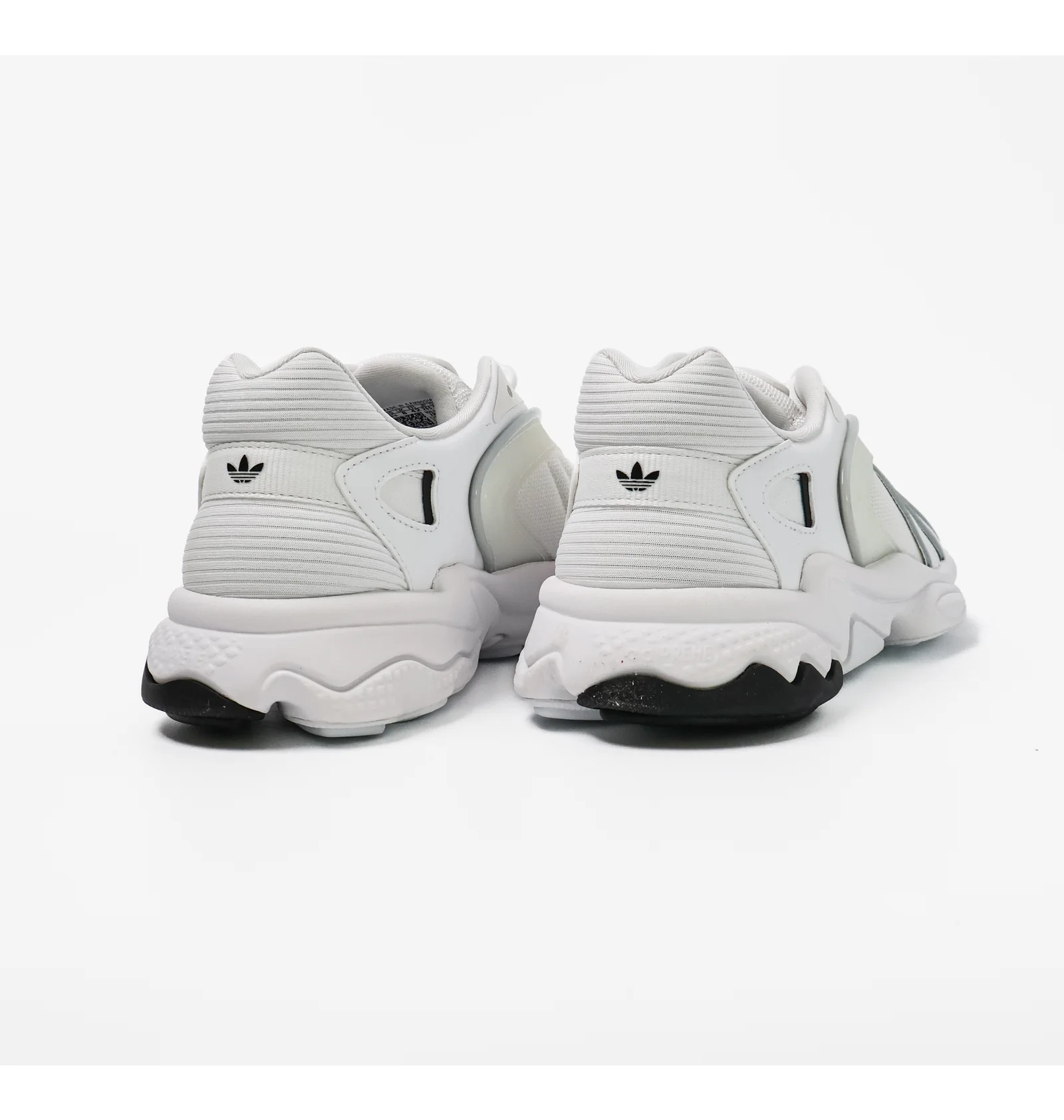 ᐉ Кроссовки унисекс Adidas Oztral Shoes White HP6568 - купить в