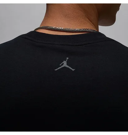 Футболка чоловіча Air Jordan Brk Mg Fill Ss Crew Black IF0399-010