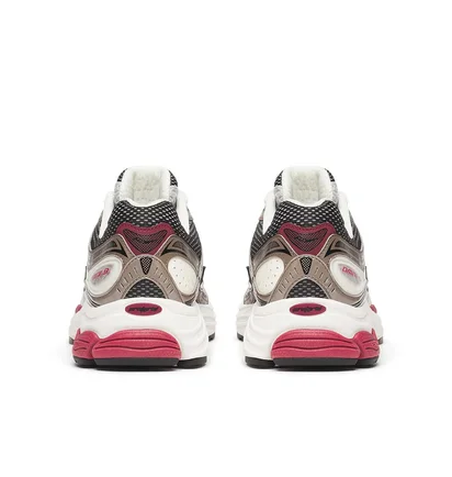Кроссовки женские Saucony Progrid Omni 9 Og White/Beige S70739-6