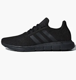 Кроссовки мужские Adidas Originals Swift Run black AQ0863