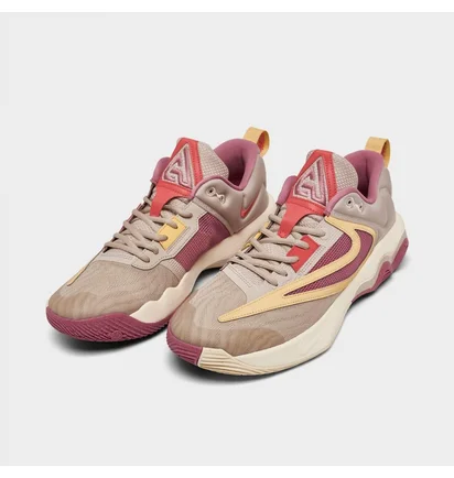 Кроссовки мужские Nike Giannis Immortality 3 Basketball Shoes Beige DZ7533-200