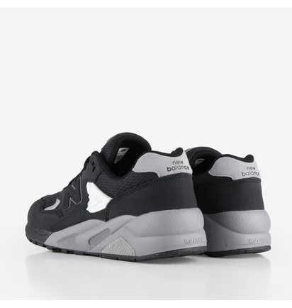 Кроссовки мужские New Balance Mt580Mdb Shoes Black MT580MDB