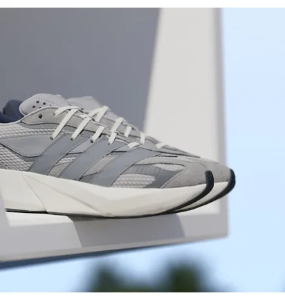 Кросівки чоловічі Adidas Lightblaze Grey IH8607