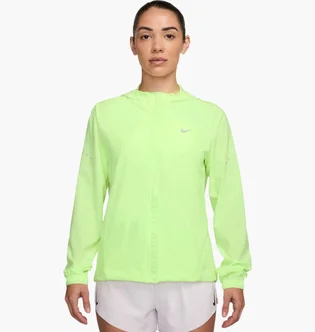 Вітровка жіноча Nike Swift Green HQ0650-701