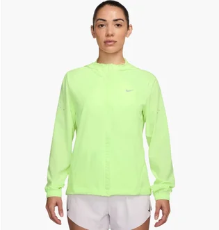 Вітровка жіноча Nike Swift Green HQ0650-701