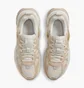 Кроссовки женские Nike V2K Run Beige HV3917-133