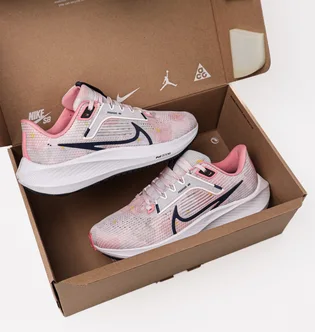 Кроссовки женские Nike Pegasus 40 Premium Pink DV7890-600